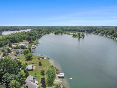 002_11512_willow_cove_dr_dowling_mi_4905