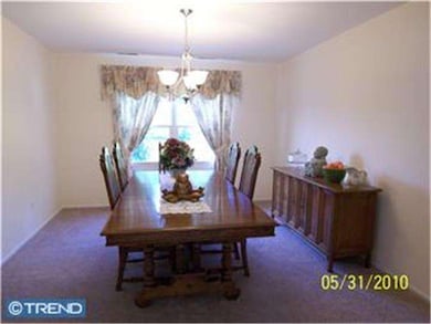 43 Sturbridge Dr E, Piscataway, NJ 08854 - photo 7