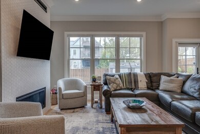 17 Elmwood St unit 2, Somerville, MA 02144 - photo 5