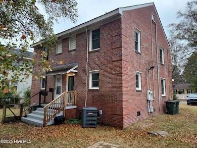 1502 E 4th St unit 1504, Greenville, NC 27858 - photo 2