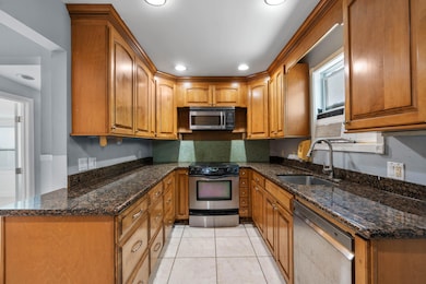 1312 4th st KW-16