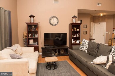 2509 Amber Orchard Ct W unit 302, Odenton, MD 21113 - photo 3