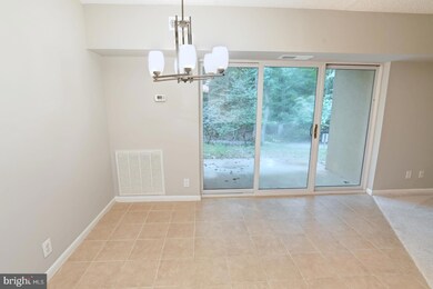 11658 Stoneview Square unit 2B, Reston, VA 20191 - photo 5