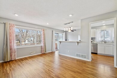 10608 Verdin St NW, Coon Rapids, MN 55433 - photo 2