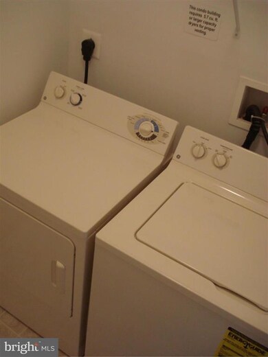 8600 Roaming Ridge Way unit 104, Odenton, MD 21113 - photo 6