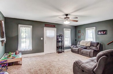 333 W 9th St, Auburn, IN 46706 - photo 4