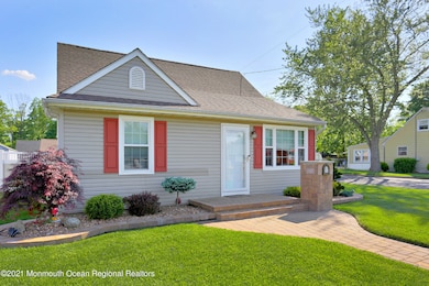 207 W Prospect Ave, Keyport, NJ 07735 - photo 4