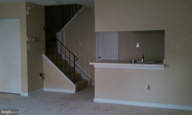 14321 S Shore Ct, Laurel, MD 20707 - photo 4