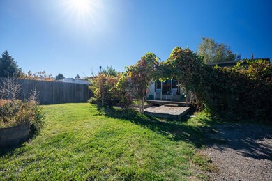 24-web-or-mls-2137SW22nd_JREP_00020