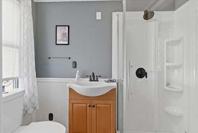 4 Beacon St, Livermore Falls, ME 04254 - photo 7