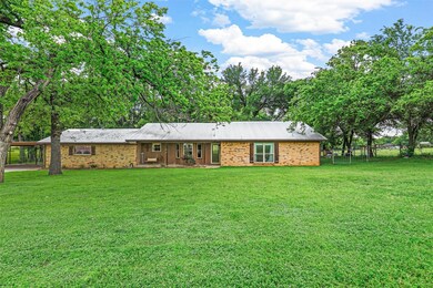 2401 Conveyor Dr, Burleson, TX 76028 - photo 5