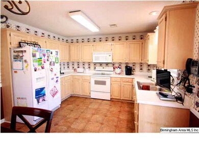 Look at all the cabinets!