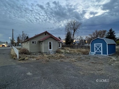 728 N 4th St, Lakeview, OR 97630 - photo 2