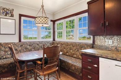 03_969BainbridgeCenterRd_5_Kitchen_HiRes