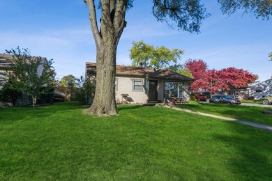 544 N Cline Ave, Griffith, IN 46319 - photo 2