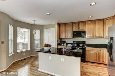 2554 James Monroe Cir, Herndon, VA 20171 - photo 7