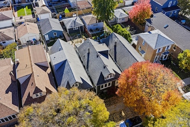 6245 W Byron St, Chicago, IL 60634 - photo 5