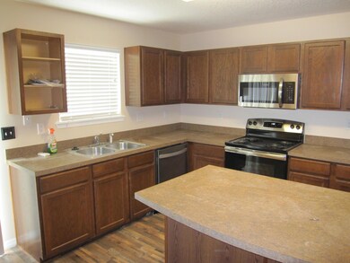 10928 Hidden Haven Ct, Jacksonville, FL 32218 - photo 2