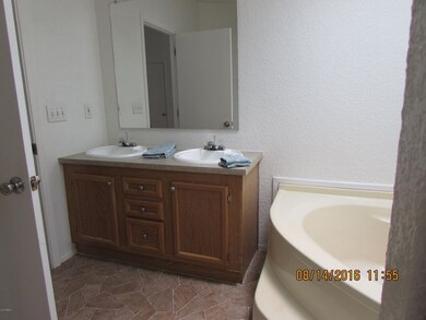 7631 E Hampton Ave, Mesa, AZ 85209 - photo 6