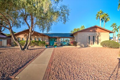 8424 E Via de Encanto-2