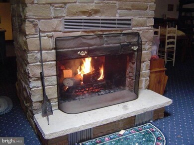 612 Cmr Ridge Rd, Slanesville, WV 25444 - photo 3