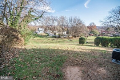1335 Warren Ave, Front Royal, VA 22630 - photo 6