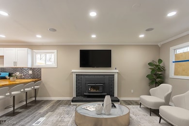 5484 Scott St, Newton Falls, OH 44444 - photo 7