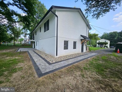 517 W Richardson Ave, Langhorne, PA 19047 - photo 4