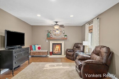 13043 Vergennes St SE, Lowell, MI 49331 - photo 2