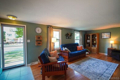 722 Remington Dr, North Tonawanda, NY 14120 - photo 4