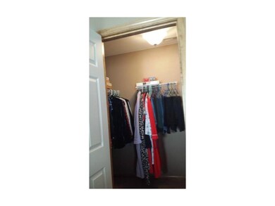 Master: Walk in closet