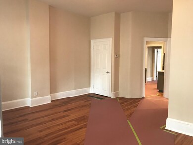 34 S Clinton St unit 1ST FLR, Doylestown, PA 18901 - photo 4