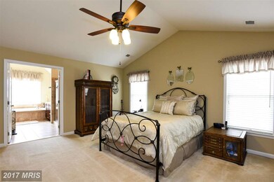 25251 Justice Dr, Chantilly, VA 20152 - photo 4