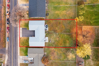 AERIAL W/PROPERTY BOUNDARY