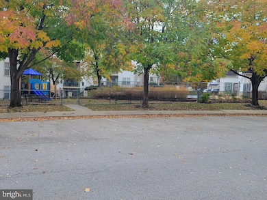 15614 Everglade Ln unit 104, Bowie, MD 20716 - photo 2