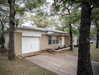 916 Brown Trail, Bedford, TX 76022 - photo 3