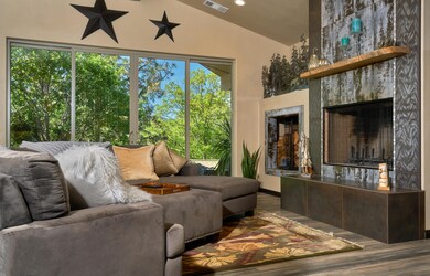 3559 Livingston Rd, Central Point, OR 97502 - photo 7