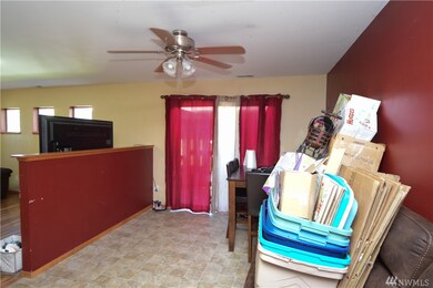 7925 Port Susan Place unit 2, Stanwood, WA 98292 - photo 6