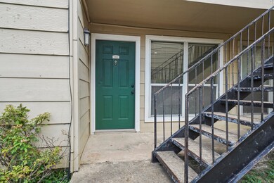 8100 Creekbend Dr unit 183, Houston, TX 77071 - photo 2