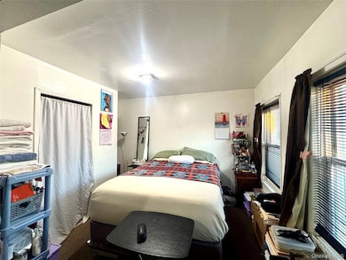 134-15 102nd Ave, South Richmond Hill, NY 11419 - photo 5