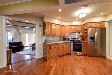 12 Kensington Dr, Bella Vista, AR 72715 - photo 5