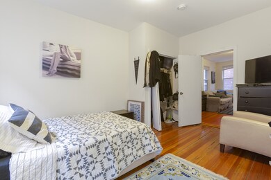 11 Noyes Place (Pet Friendly) unit 3, Boston, MA 02113 - photo 5