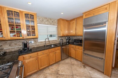 12 Mandy Ct, Staten Island, NY 10309 - photo 7