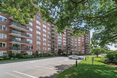 Imperial Towers unit 801, Chestnut Hill, MA 02467 - photo 5
