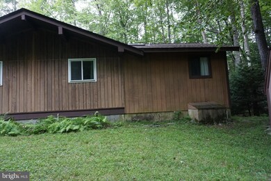 1685 Lake Ln, Pocono Lake, PA 18347 - photo 5