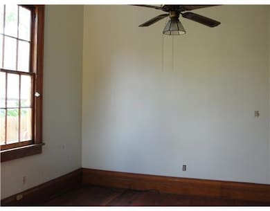 Breakfast Room.