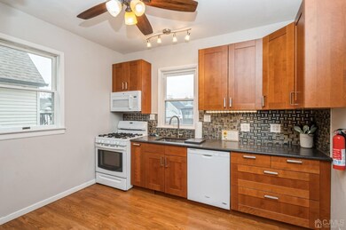 400 Fulton St, Middlesex, NJ 08846 - photo 4