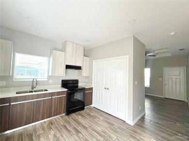 1004 W Kohala Ave unit 1, Alton, TX 78573 - photo 5