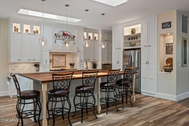 11 Kitchen