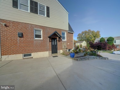 8204 Analee Ave, Rosedale, MD 21237 - photo 4